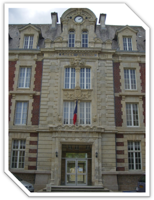 Lire la suite à propos de l’article Nettoyage de façade du lycée Sévigné Ardennes